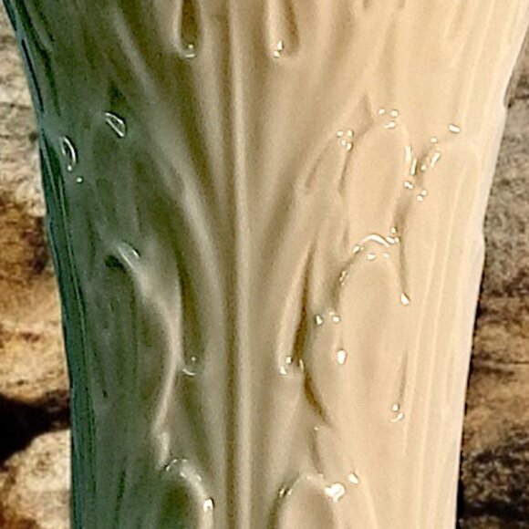 Lenox Woodland Collection Porcelain Vase Embossed Retro Elegance Charm Set-2 - Picture 8 of 8